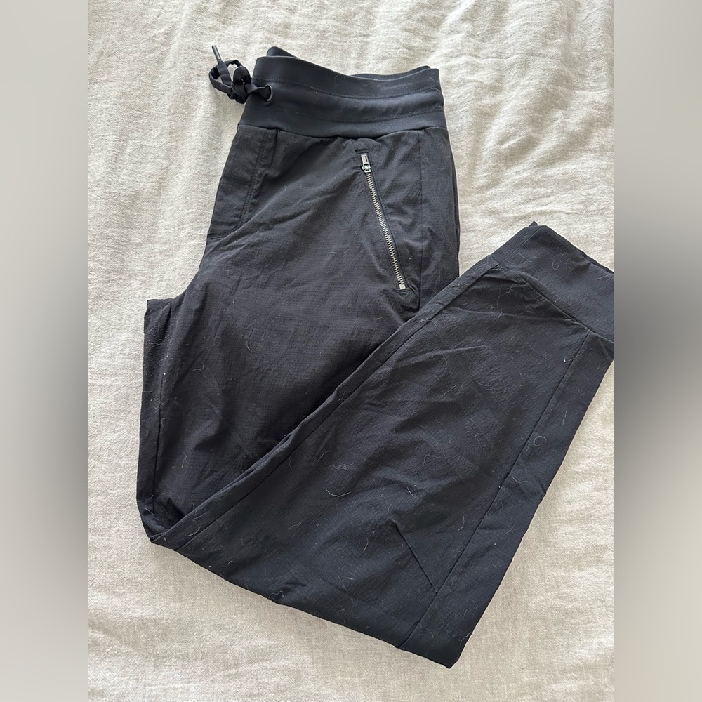 Athleta Trekkie Jogger Pant